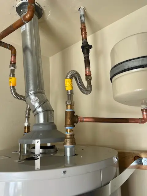 Water heater installation and plumbing repair in Demopolis